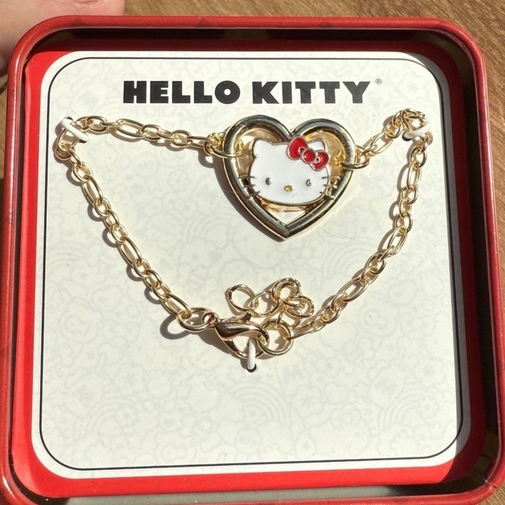 Hello Kitty Gold Tone Charm Bracelet‎ Sanrio Heart Y2K Coquette New in Tin